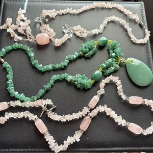 Chic Green jade and Pink rose quartz Gemstone Necklaces.
